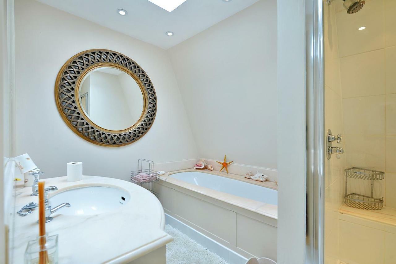 Ennismore Mews Londra Dış mekan fotoğraf